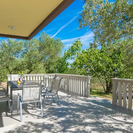 Σπίτι διακοπών Tea By Interhome Neviđane